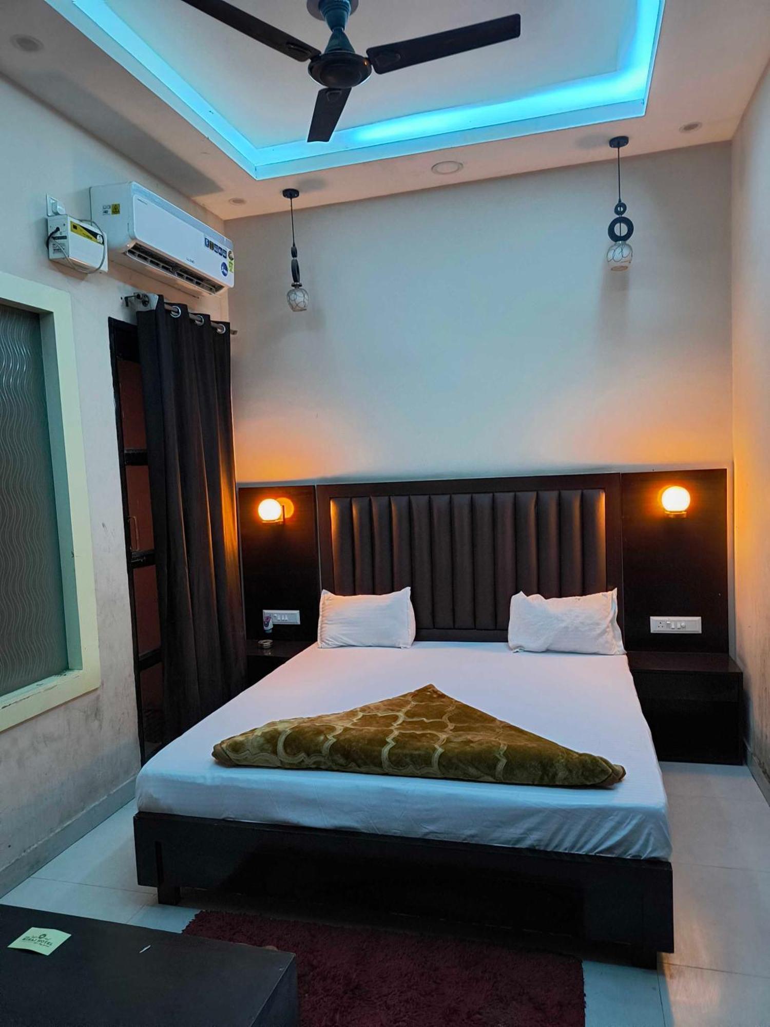 Hotel O The Miraj ソニパット エクステリア 写真