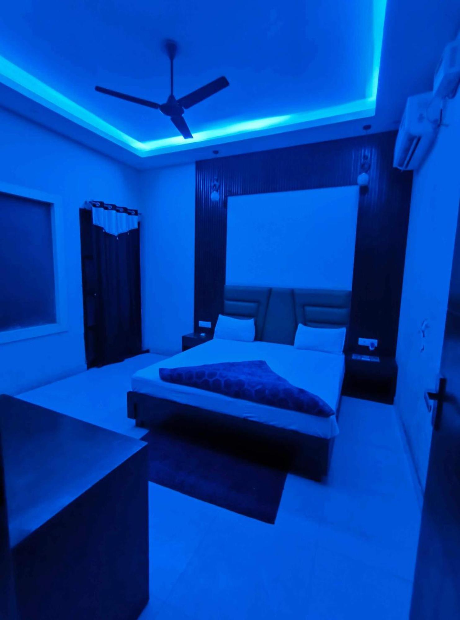 Hotel O The Miraj ソニパット エクステリア 写真